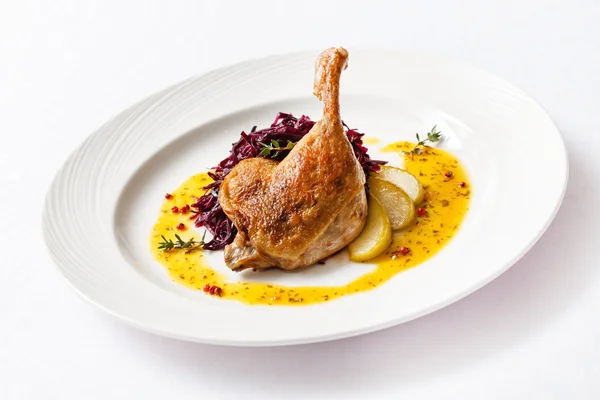 Roast duck with beetroot — Stock Photo, Image