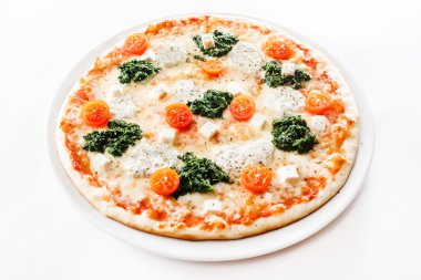 lezzetli pizza parmesan ile