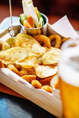 bira plakası açıcı