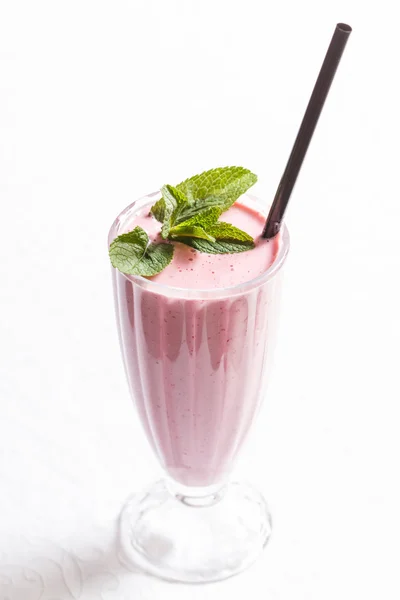 딸기 밀크 칵테일 — 스톡 사진