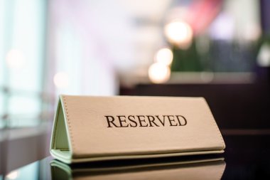 Restoran saklıdır tablo işareti