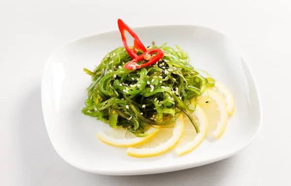 Healthy chuka salad — Stock Photo, Image