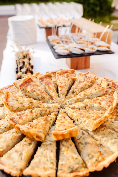 Comida de catering para los huéspedes —  Fotos de Stock