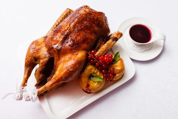 Roasted turkey with apples — Stock Photo, Image