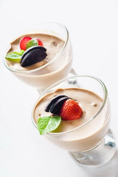 Chocolate dessert in glasses — Stock Photo, Image