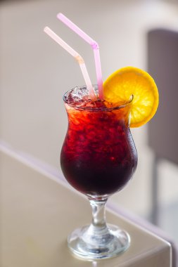 alkol kokteyl cam