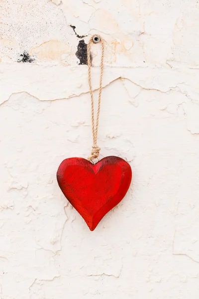 Wooden red heart — Stock Photo, Image