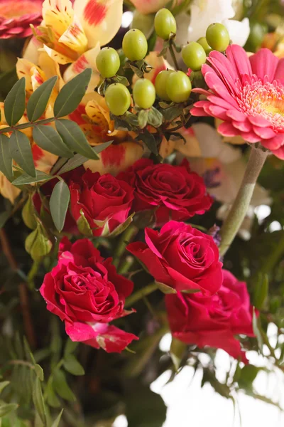 Roses flowers bouquet — Stock Photo, Image