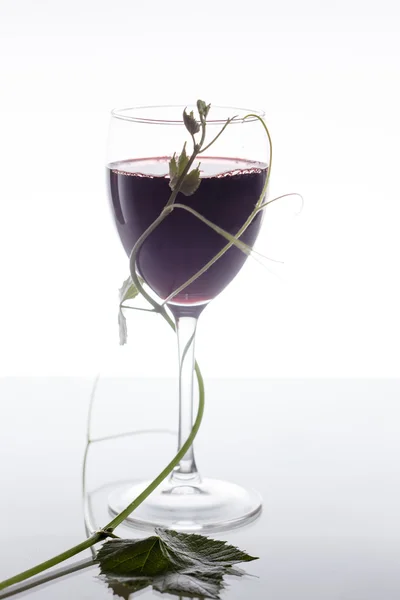 Red wine in glass — Stock Photo, Image