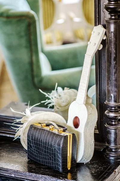 Ukulele, hat and bag — Stock Photo, Image