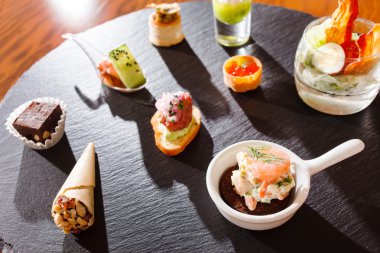 Balık lezzetli kanepeler