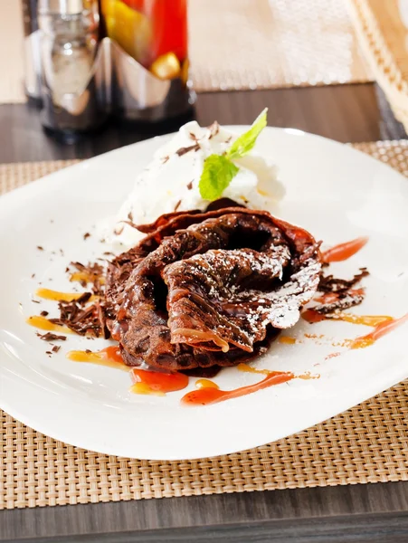 Chocolate crepes with ice cream — Stock Photo, Image