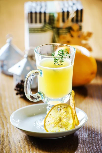 Kış içecek limon — Stok fotoğraf