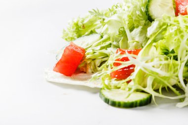 Taze sebze salatası