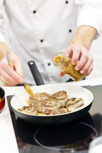 Male chef hands — Stock Photo, Image