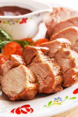 Kavrulmuş et dilimleri