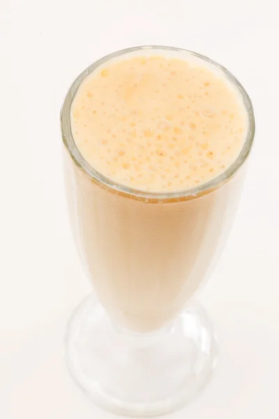Μάνγκο smoothie σε λευκό — Φωτογραφία Αρχείου