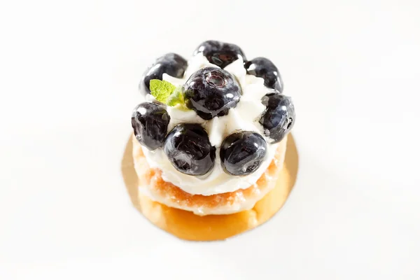 Blueberry tart on white — Stock Photo, Image