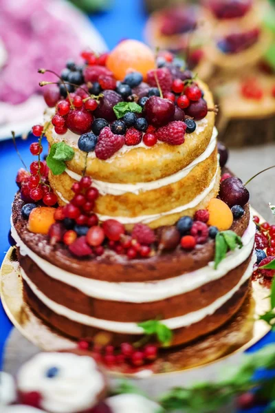 Голі весільний торт — стокове фото