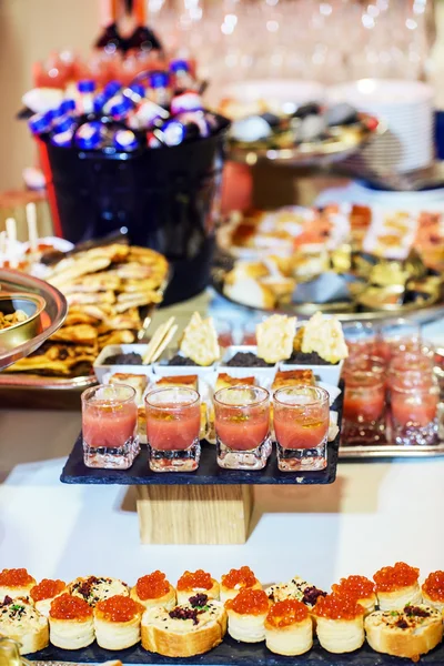 Catering food for guests — Stock Photo, Image