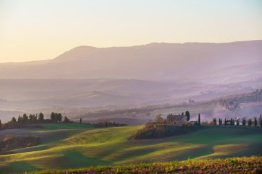 Tuscany Dağları'nın peyzaj