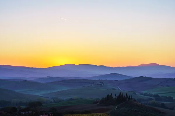 Tuscany zonsondergang landschap — Stockfoto