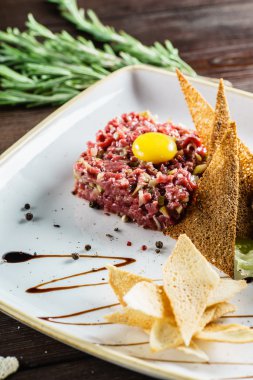 Tartar ekmek tost ile