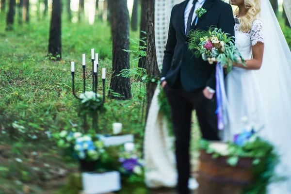 Casal no dia do casamento — Fotografia de Stock