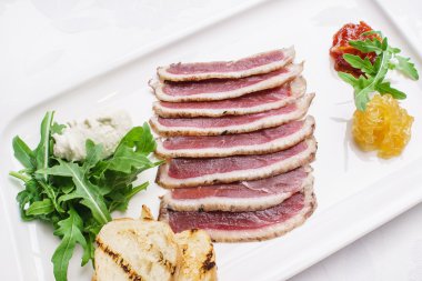 Sebze ile lezzetli etli meze