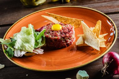 Tartar ekmek tost ile