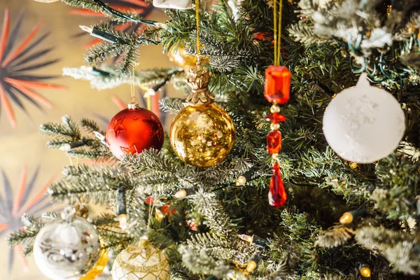 Decoraciones del árbol de Navidad — Foto de Stock