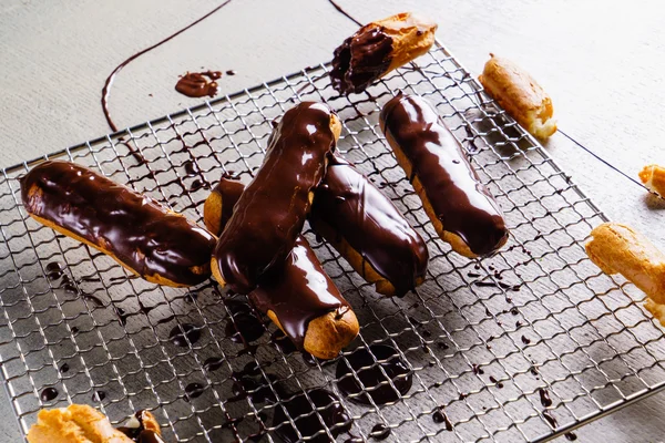 Eclairs de chocolate dulce — Foto de Stock