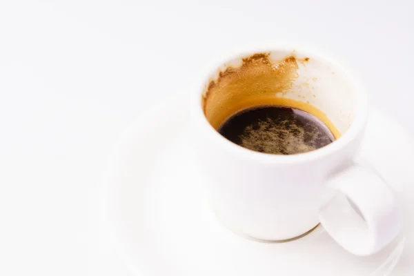 Tazza di caffè su bianco — Foto Stock