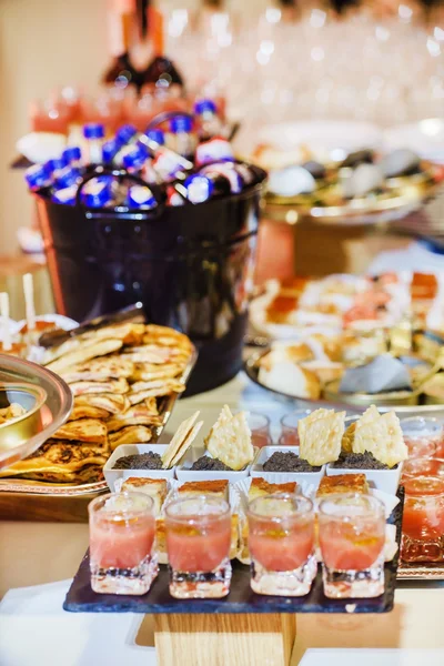 Catering eten en drinken — Stockfoto