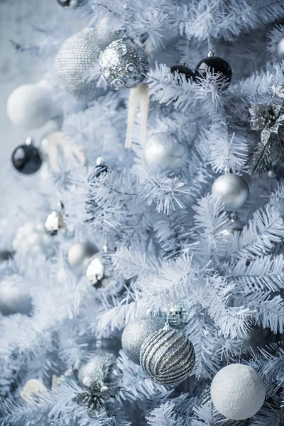 Decoraciones del árbol de Navidad — Foto de Stock