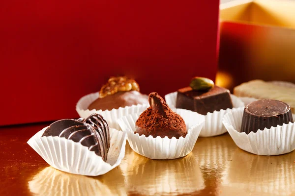 Scatola di cioccolatini assortiti — Foto Stock