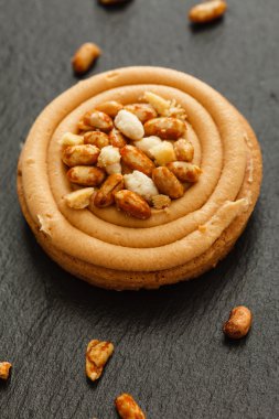 Fındıklı tatlı kek.