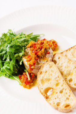 ekmek tost ile karaciğer pate