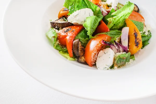 Vegetable salad on  plate — Stock Photo, Image
