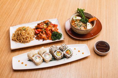 Asya yemek, lezzetli suşi