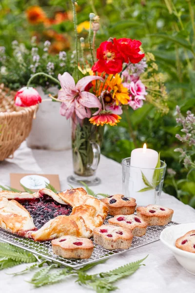 Outdoor tea party — Stock Photo, Image