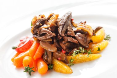 etli sebze plaka üzerinde