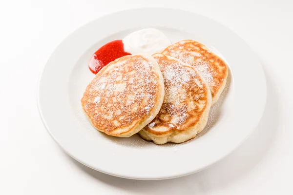Fresh pancakes on  plate — Stock Photo, Image