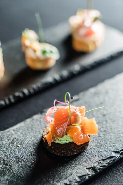 İspanyol meze plakaları