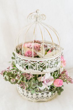 kafes içinde romantik buket