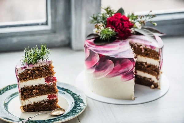 Baked Christmas cake — Stock Photo, Image