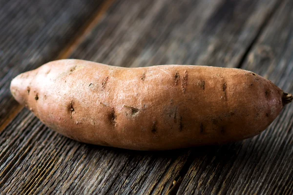 Çiğ patates — Stok fotoğraf