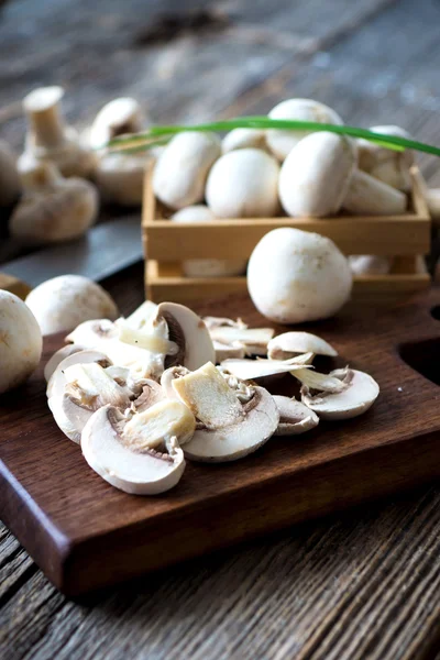 Weiße Champignons — Stockfoto