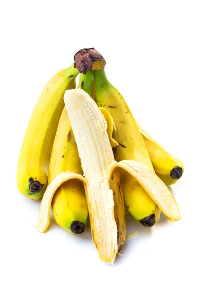 Куча органических бананов — стоковое фото