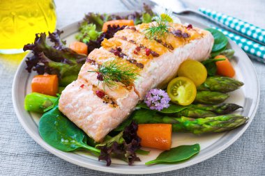 sebzeli ızgara somon fileto
